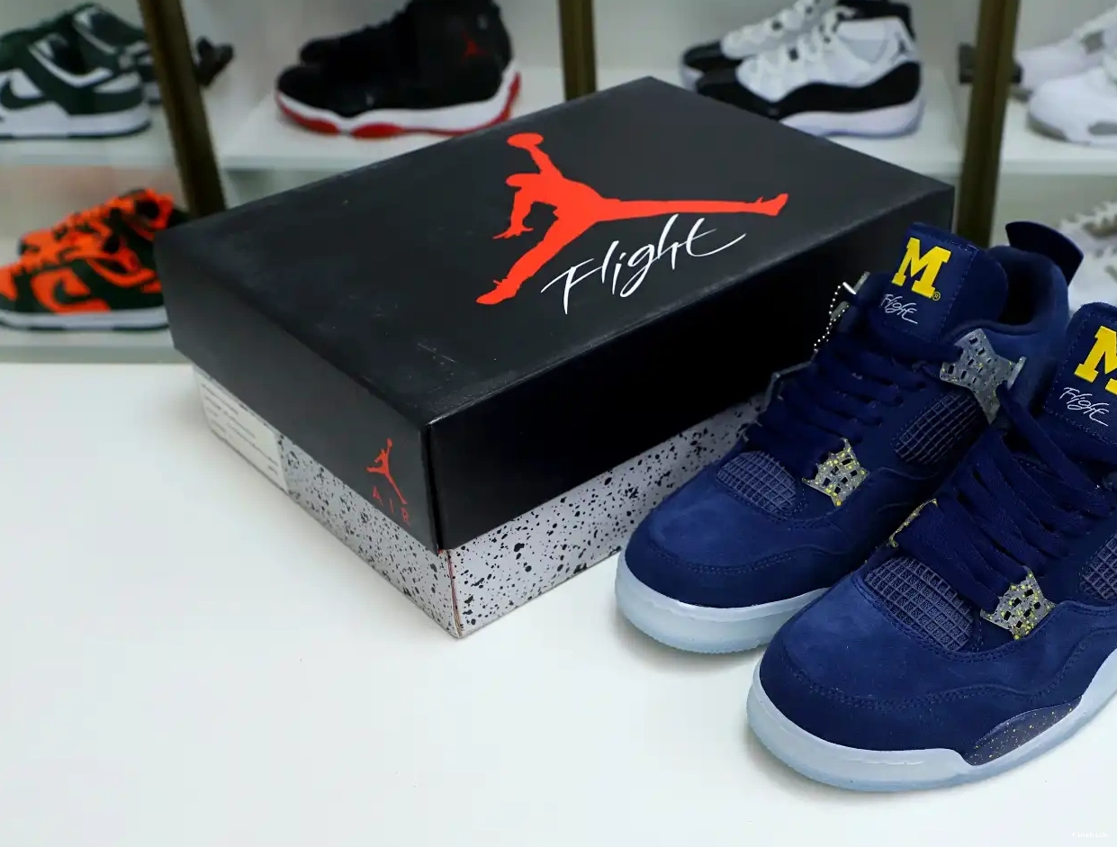 4 Jordan Jordan Air 0422